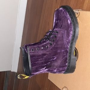 Brand New Dr Martens Women Boots size US 6